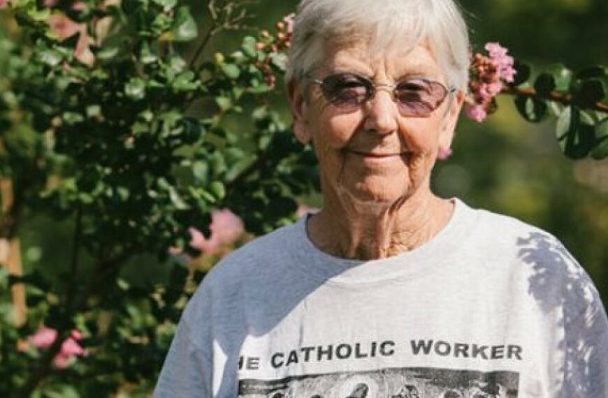 NH #756: Holiday Special – 83-Year Old Peace Hero Nun, Sr. Megan Rice, on her Y12/US “Uranium Fort Knox” Break-in