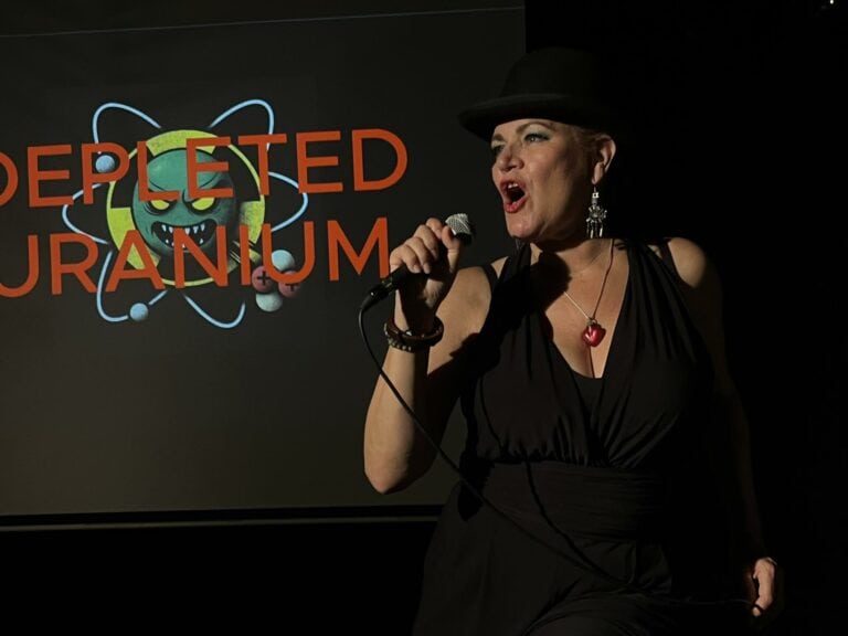 NH #734: Atomic Cabaret with Physics Chanteuse Lynda Williams at Edinburgh Fringe + Remembering Church Rock