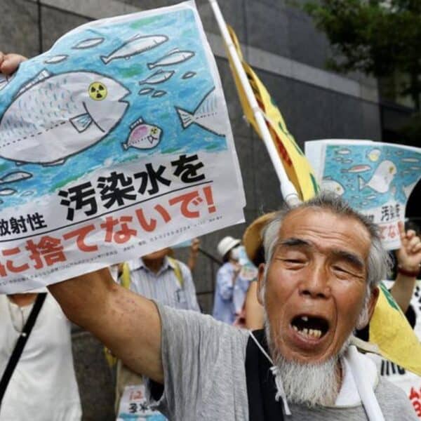 NH #755: Japan’s 7.6 Quake & Fukushima Radioactive Water Releases – Marine Biologist Tim Deere-Jones + Emmy Winning Journalist Helen Young on Activist Media Strategies